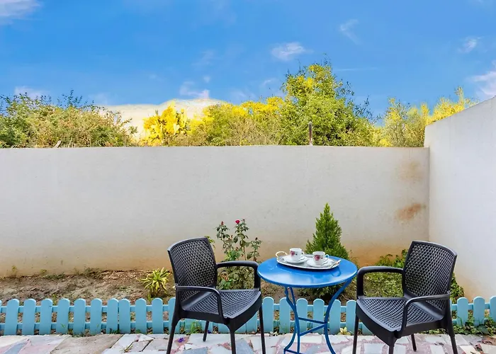 Avia Seaview Getaway - Konstantina's Hidden Haven